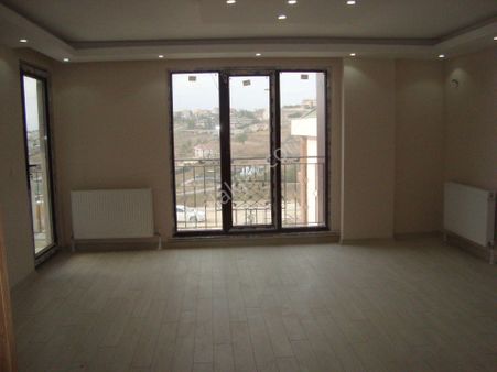 Büyükçekmece Cumhuriyet Mah De Lüx Merkezi Sitede 3+1 Satılık Daire