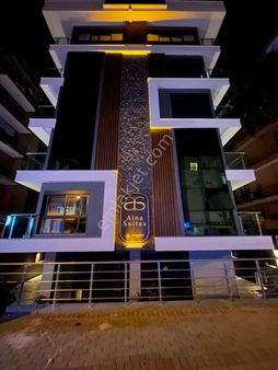 1+1 Şehir Merkezinde Eşyalı Suits