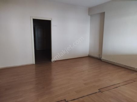 Pınar Emlak Tan Mecidiyeköy De Cadde Üzerinde Her İşe Uygun 43 M2 Satlık Dükkan