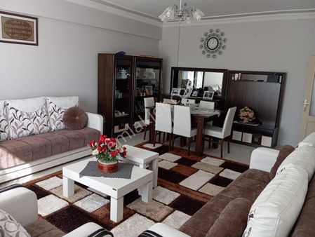 Harika Bir 04 +1 Üst Kat Güney Cephe Merkezde