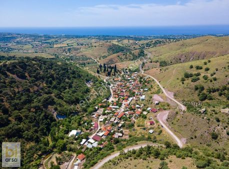 Ayvacık'ta Denize 4km-3 Ayrı Villa Yapılır!imarlı 1.505m² Asfalt