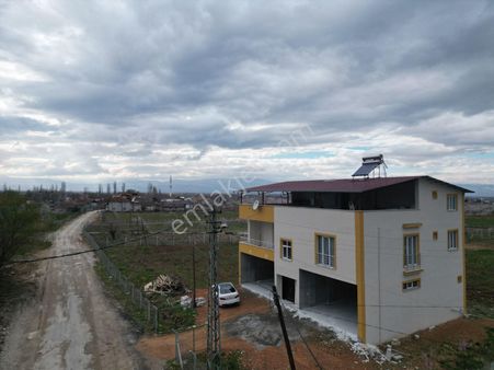 Yeşilyurt Şahnahan'da Kiralık Dükkan / Mağaza