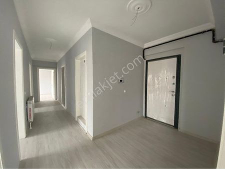 Gölet Mevki 130 M2,özel Otoparklı 3+1 Daire