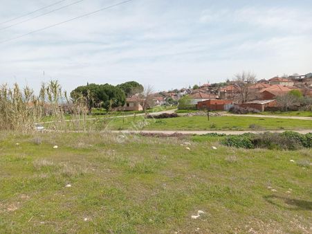 Manisa Ahmetli Derekoy Mahallesinde 569m² Arsa Satılık