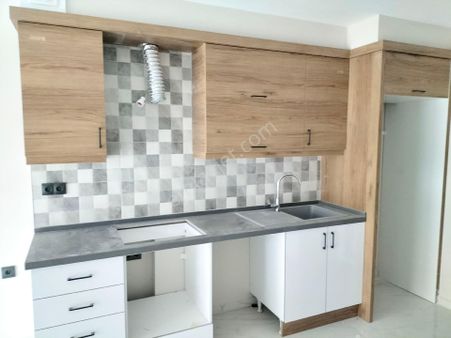 Davutlarda 1+1 Giris Kati