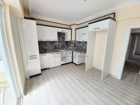 Güvenay - Çorum Toprak Sanayi Okulu Yanında Satılık Sıfır 3+1 Daire