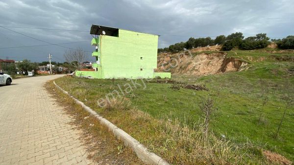Manisa Ahmetli Barbaros Mahallesinde 270mt Arsa Satılık