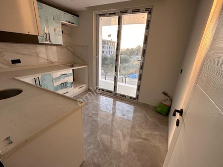 Sarılarda Site İçerisinde Arakat 2+1 Daire