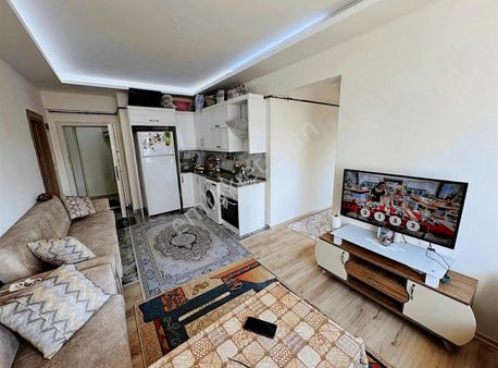 Üniversite Bölgesi 2+1 Memur Binası