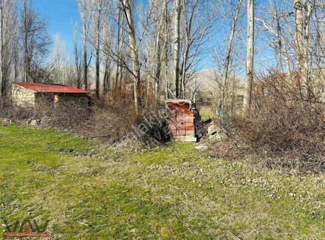 Meram Sefaköy Mahallesinde Elektriği Suyu Mevcut Tek Tapu Bahçe!