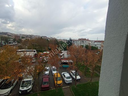 Karabağlar Selvili Mh. Eserkent Merkezde 3+1 Doğalğazlı Kiralık Daire