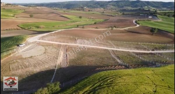 Kırıklı'da Yol Su Hazır Etrafı Çevrili Hobi Bahçesi