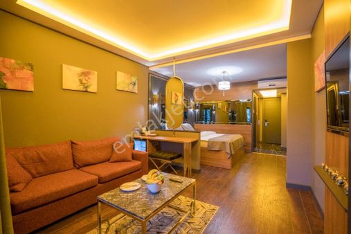 Kartal ** E-5 Yakını Ultra Lüks ** Ulaşımı Kolay Marmaraya Yakın Daireler