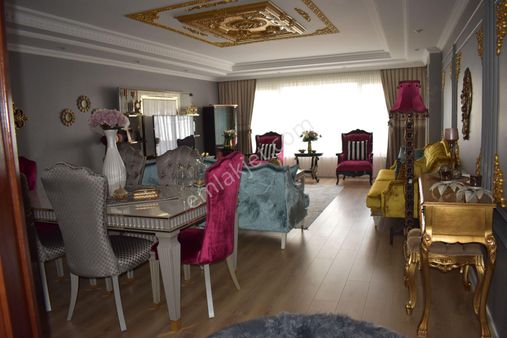 Büyükçekmece Fatih Mah De Ultra Lüks Merkezi Geniş Site İçinde 4+1 Satılık Daire