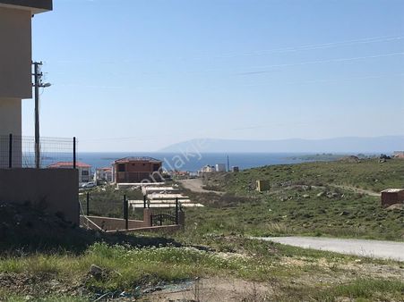 Acill Seferihisar Tepecik Mah.de 300m2 Deniz Manzaralı Konut İmarlı Satılık Arsa