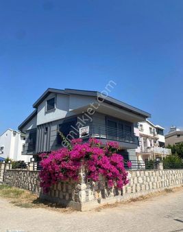 Didimde Satılık Yeşilkentte Denize Yürüme Mesafesi Nde Havuzlu 4 + 1 Tam Müstakil Villa