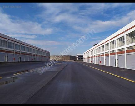 Zorlu Gayrimenkul'den Yeşiloba Mah'de 70+40+40m2 Depo