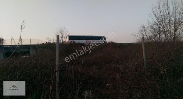Ankara İstanbul Oto Yoluna Cepheli Kuzey Marmara Yoluna Yakın