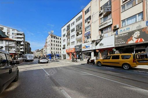 Uluyol Caddeuzeri 2+1 .110m.kat.2.kombili Asansorlu Daire