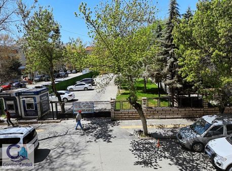Gordion Emlak'tan Cumhuriyet Mahallesi 3+1 Ofis Olarak Kullanım