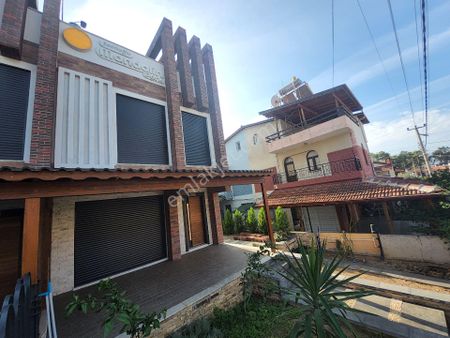 Gözütok Mimarlık'tan Deniz Tarafında Havuzlu Müstakil Girişli 3+1 Villa