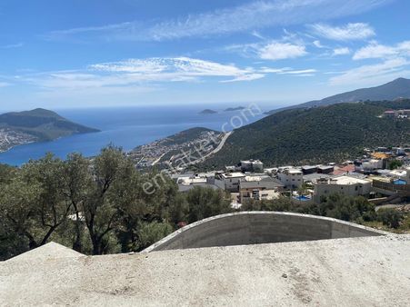 Kaş -kalkan -akbel'de Satılık Arsa..