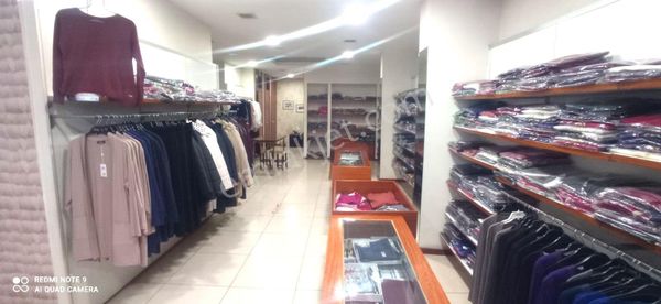Zorlu'dan Sun Sineması Sokağında 340m2 Satılık Bodrumlu Mağaza