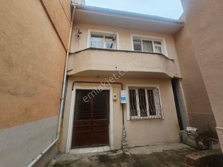 Tekirdağ Süleymanpaşa Çiftlikönü Mah Satılık Müstakil Ev 2 Katlı