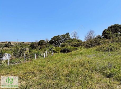 Dere Gayrimenkul'den Taflanda 461m2 3 Kata İmarlı Köşe Arsa