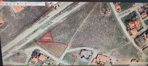 Esnaf Emlak'tan-gülabibey Mah./363 Metrekare Arsa Hissesi