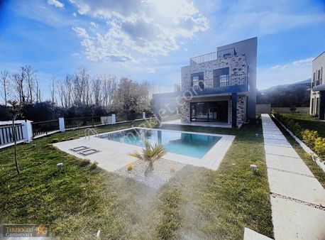Terziogl'undan Gürede Satılık Havuzlu Ultra Lüks Villa