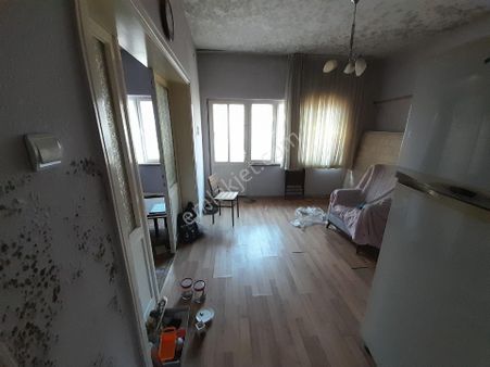 Altıntaş Mah Müstakil 3katlı Bina Satılıktır