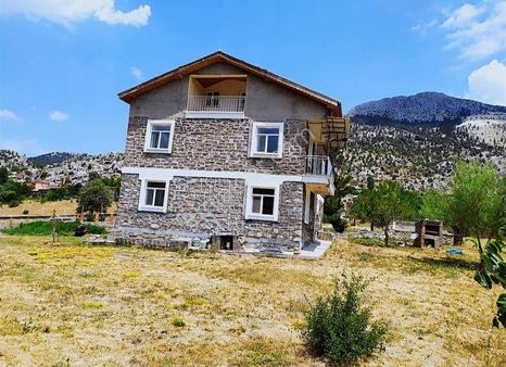 Konya Antalya Arası Muhteşem Villa 7+1