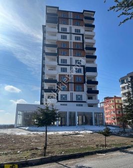 Sy Emlak Gayrimenkul Den Niğde Merkez Hastane Yakını Satılık Daire