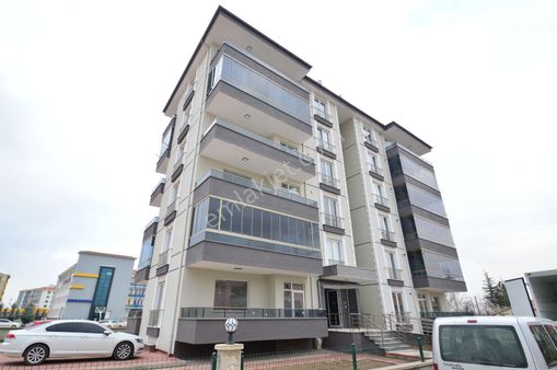 Talatpaşa Mah. 3+1 150 M2 Site İçi Sıfır Satılık Daire