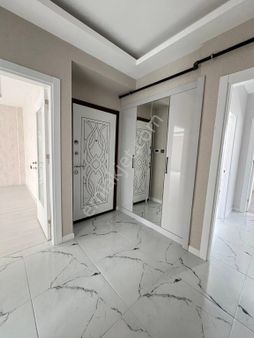 Kahramanlar Caddesi Yanı Süper Lüks Daireler