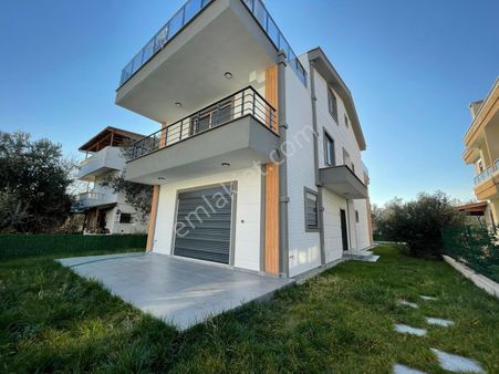 Ak&er Emlaktan Yenimahalle'de Villa