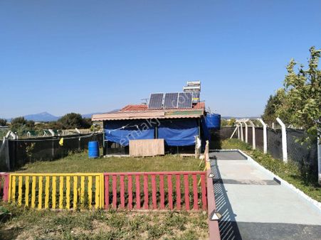 Menderes Oğlananası İçinde Ev Olan 332 M² Satılık Tarla