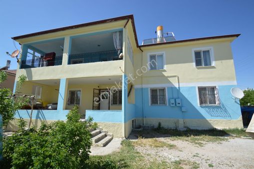 Orhangazi Mah. 2 Katlı Kombili 810 M2 Arsalı Satılık Müstakil Ev