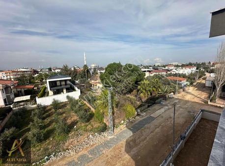 Döşemealtı Yeşilbayır'da Satılık 6+1 Dubleks Daire