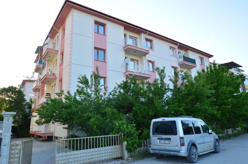 Şinasi Mah. 2+1 Güney Doğu Cepheli Full Yapılı Satılık Daire