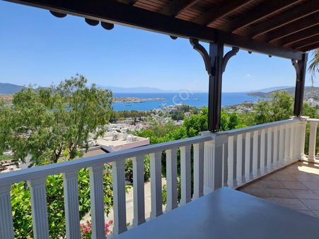 Hba Bonemadan Bitez Elit Bölgesinde Muhteşem Deniz Manzaralı 3+1 Dubleks