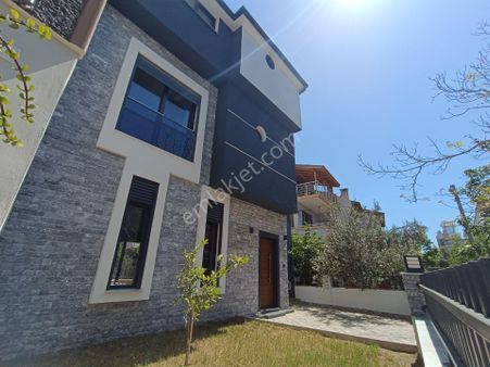 Gözütok Mimarlık'tan Özdere'de Denize 50 Metre Tek Müstakil 3+1 Villa