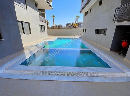 Güzelbahçe Yelki Merkezde Satılık Daire