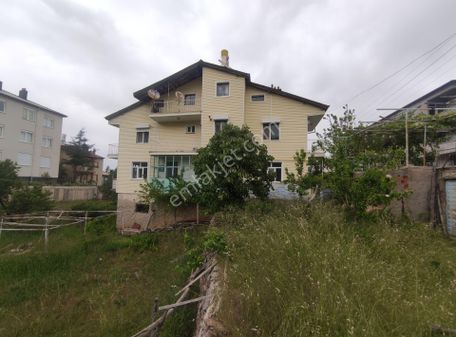 Konya Seydişehir Pınarbaşı Mah. Satılık İki Katlı Müstakil Ev Bahçe 356 M2