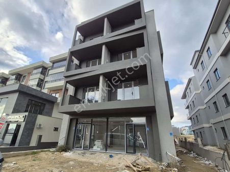 Delux'den Atatürk'te Özel Fiyatlarla Sıfır Satılık 1+1 Daireler