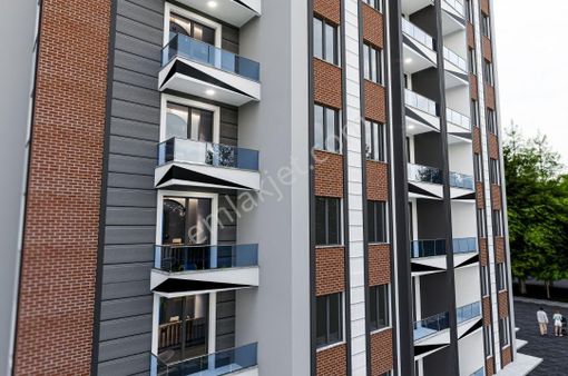 Yozgat Üniversite Ve Kayseri Yolu Çapanoğlu Mah.satılık 3+1 Daireler