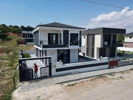Didim De Denize Yakın 3+1 Havuzlu Villa