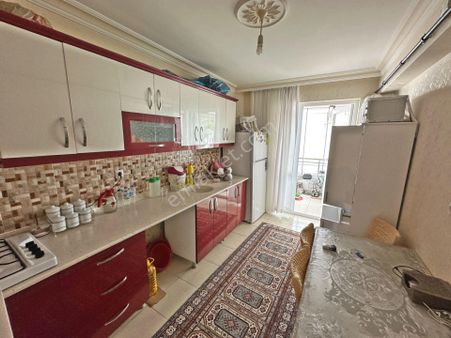 Gülveren Mahallesinde Asansörlü Katta Full Yapılı Satılık Daire