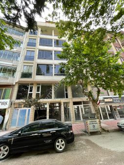 Albayrak Emlak'tan Merzifon Belediye'nin Yanı Satılık Daire